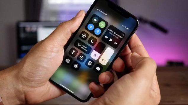 榆社苹果手机维修分享iPhone 12信号差怎么办 