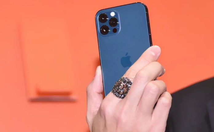 榆社苹果手机维修分享iPhone12系列重启方法教程 